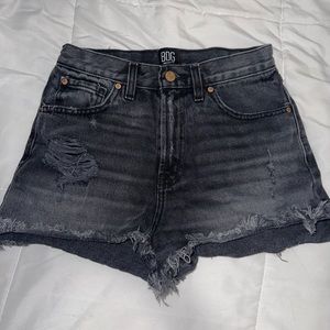 Urban Outfitters BDG Black Denim Distressed Jean Shorts 🖤